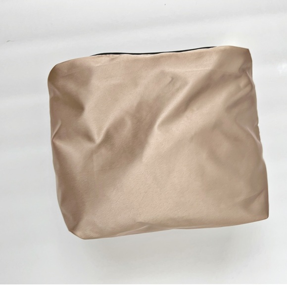 BOSTANTEN Nylon Travel Bag Cosmetics Designer Small Pouch Champagne - Picture 5 of 7